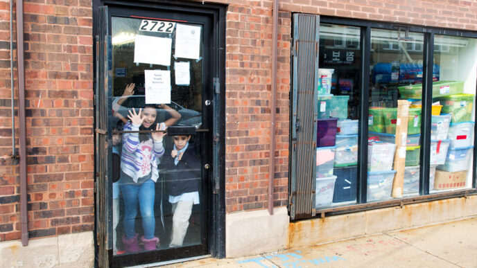 The storefront home of Asian Youth Services in Chicago's Albany Park neighborhood|Shari Fenton