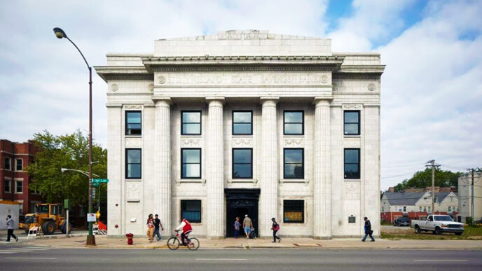 Exterior of the Stony Island Arts Bank